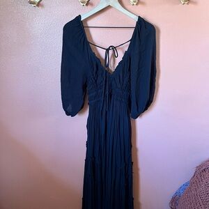Elegant Black Maxi Dress